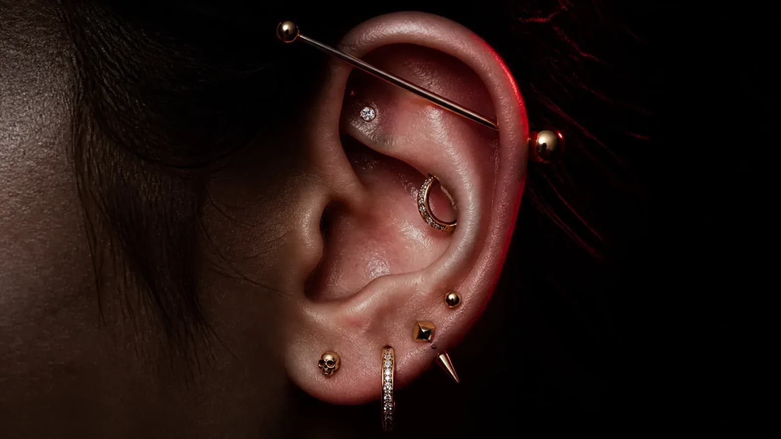 Anatomy of the Perfect Piercing: Why Your Ear Shape Dictates Your Look, photo 1